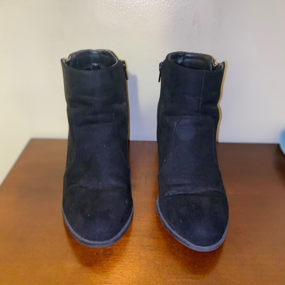Ankle Boots - Picture 2 of 3